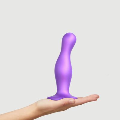 Kép 2/5 - Strap-on-me Curvy L - hullámos, talpas dildó (lila) - 2
