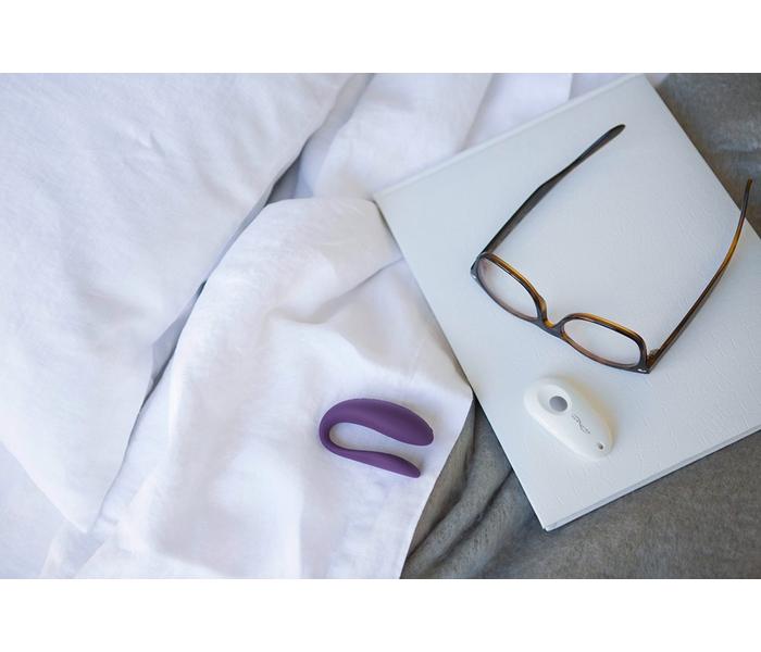 We-Vibe Unite 2.0 - akkus párvibrátor (lila) - 6