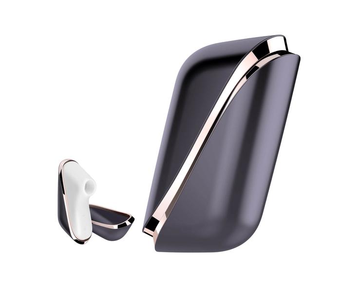 Satisfyer Traveler - utazó akkus csiklóizgató (fekete-fehér)